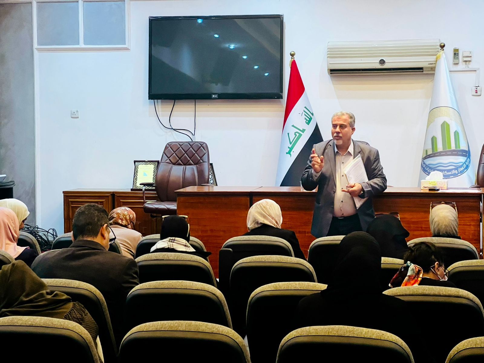 دورة تدريبية بعنوان (كيفية مطابقة كشف المصرف والتحقق من الارصده الجارية في السجلات  )